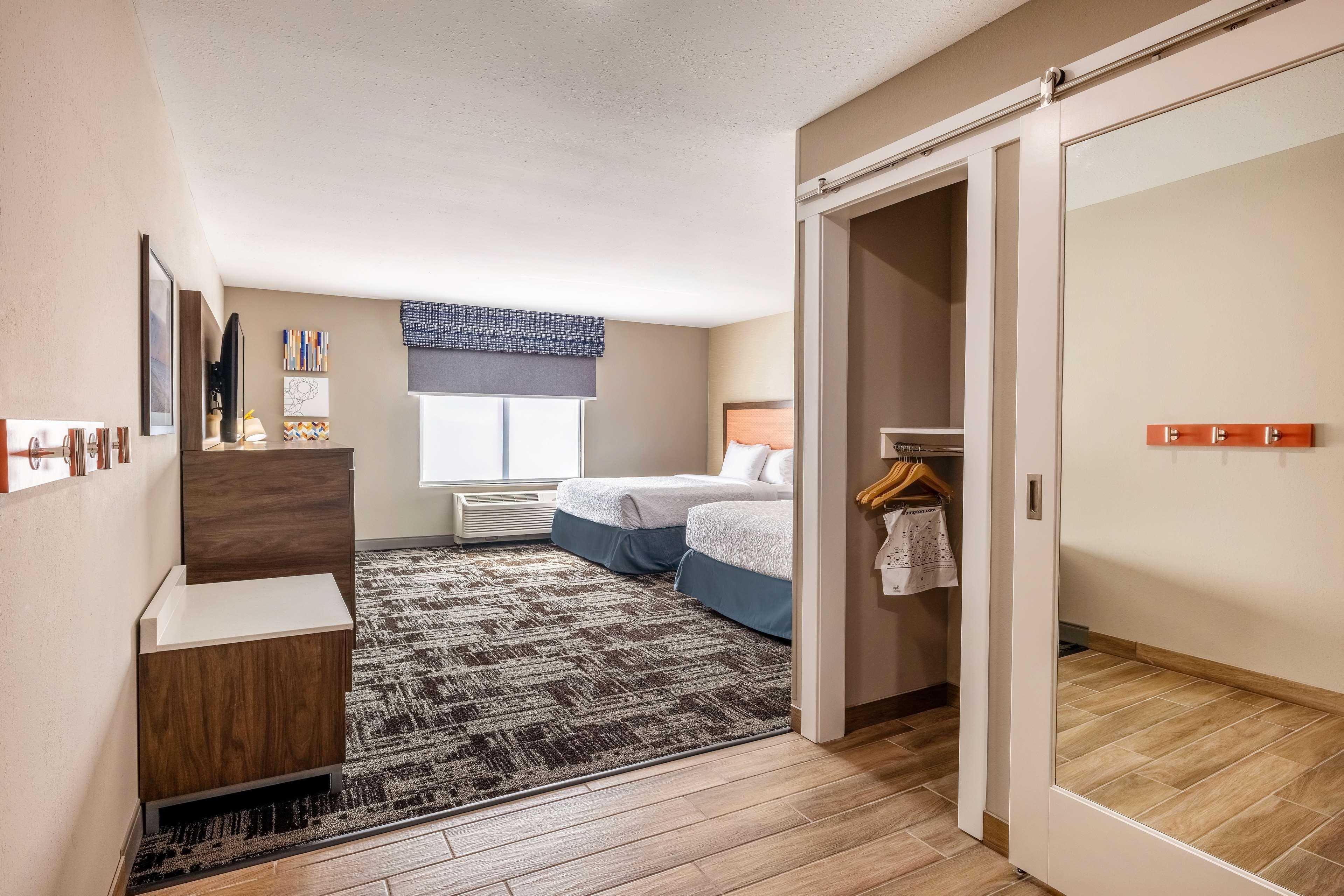 Hampton Inn & Suites Benton Harbor, Mi מראה חיצוני תמונה