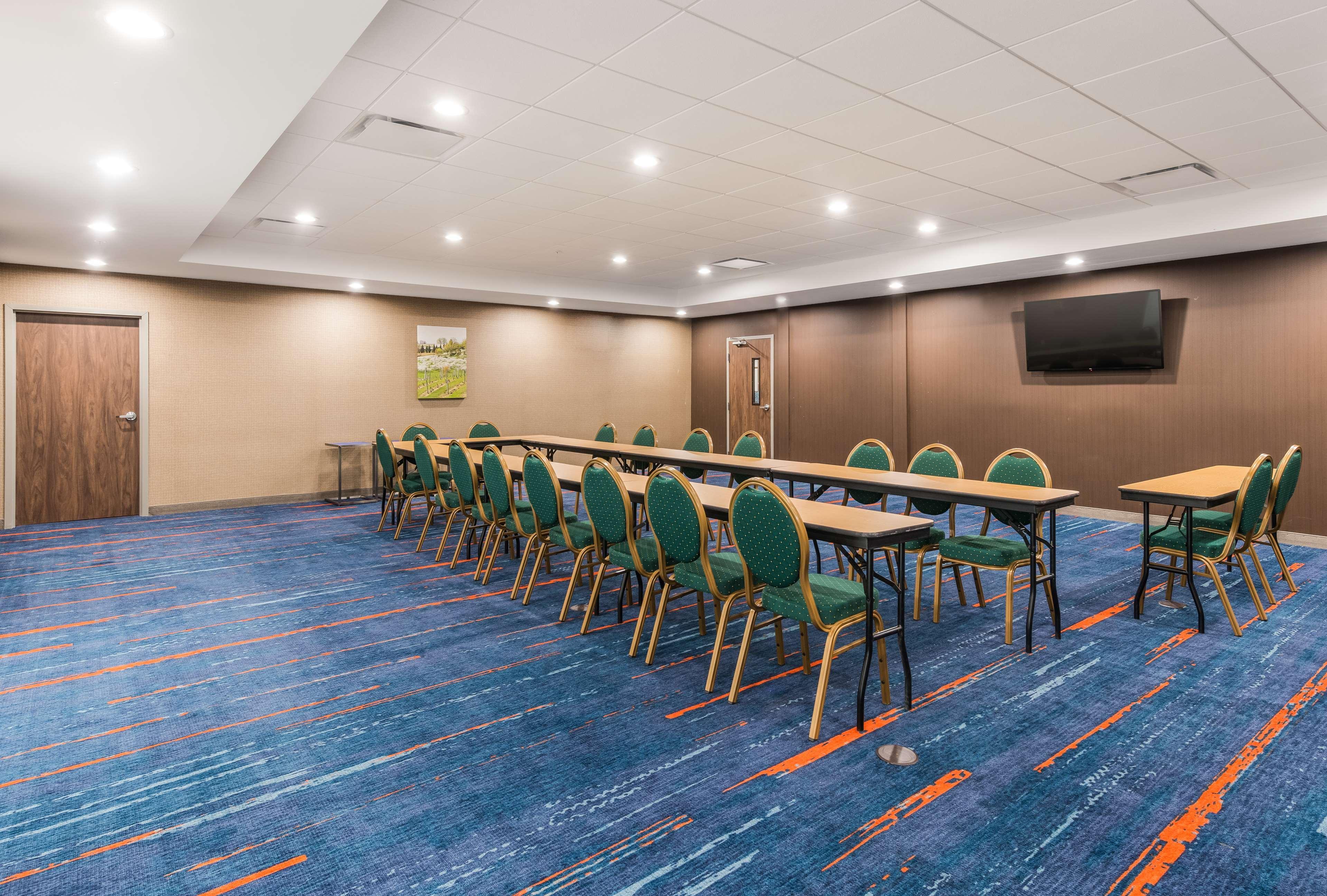 Hampton Inn & Suites Benton Harbor, Mi מראה חיצוני תמונה