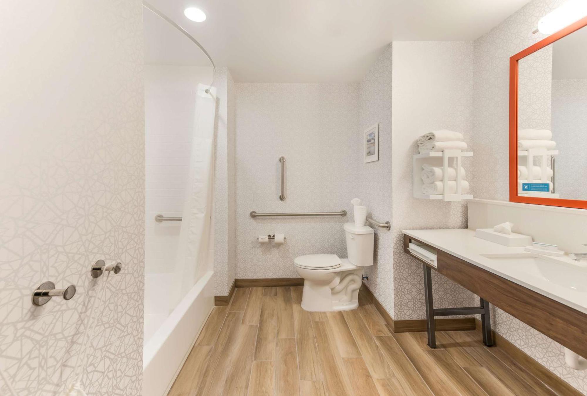 Hampton Inn & Suites Benton Harbor, Mi מראה חיצוני תמונה