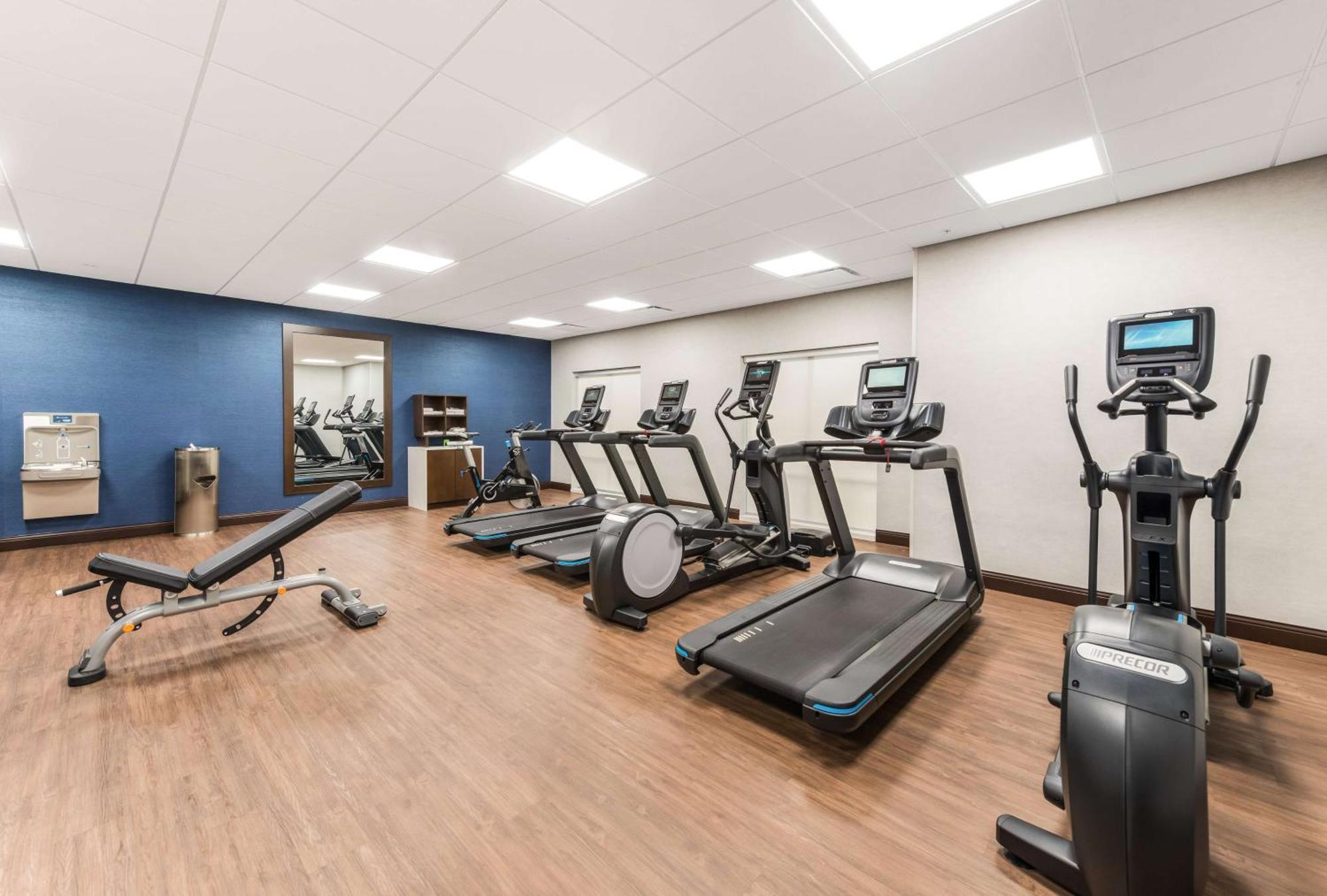 Hampton Inn & Suites Benton Harbor, Mi מראה חיצוני תמונה
